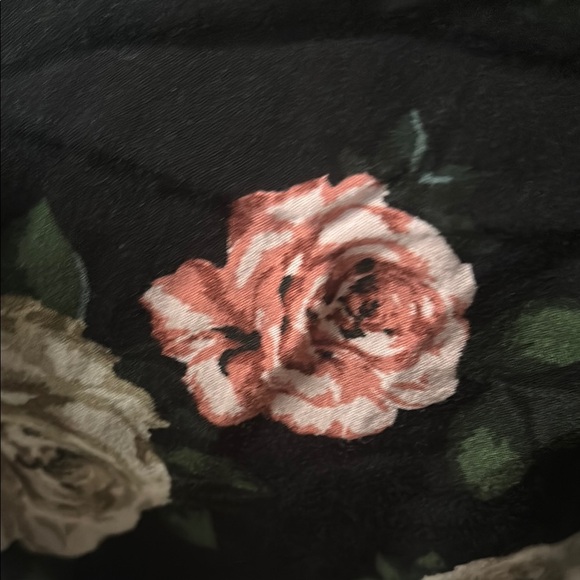 Torrid Floral Sleeveless Top Tie Waist- Black and Pink Floral 1X - Picture 5 of 5